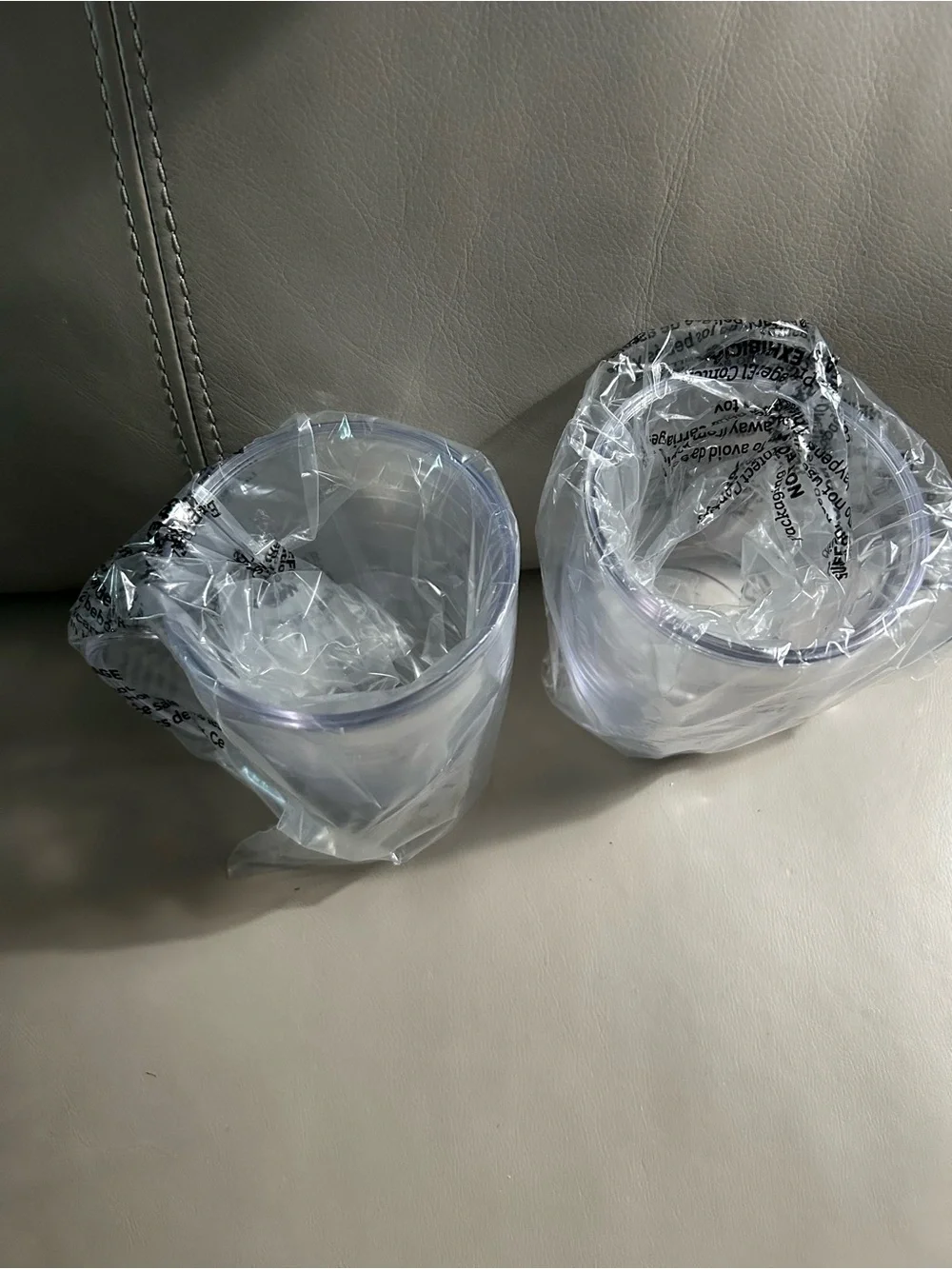 2 tervis Clear Tumblers. Mug style. NWT